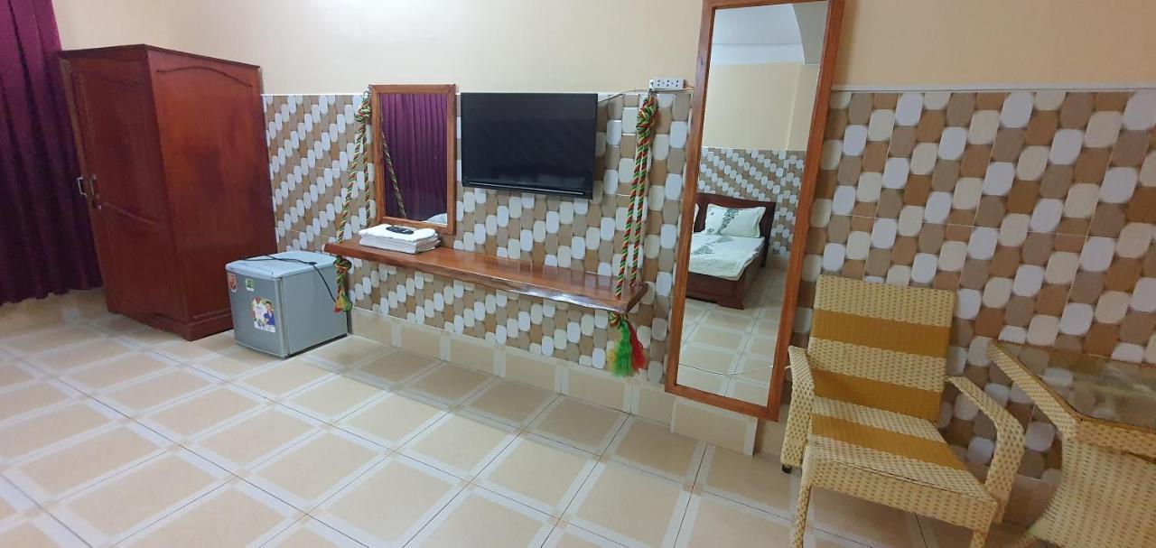 Nha Nghi Viet Nga Hotel Hà Tiên Eksteriør billede